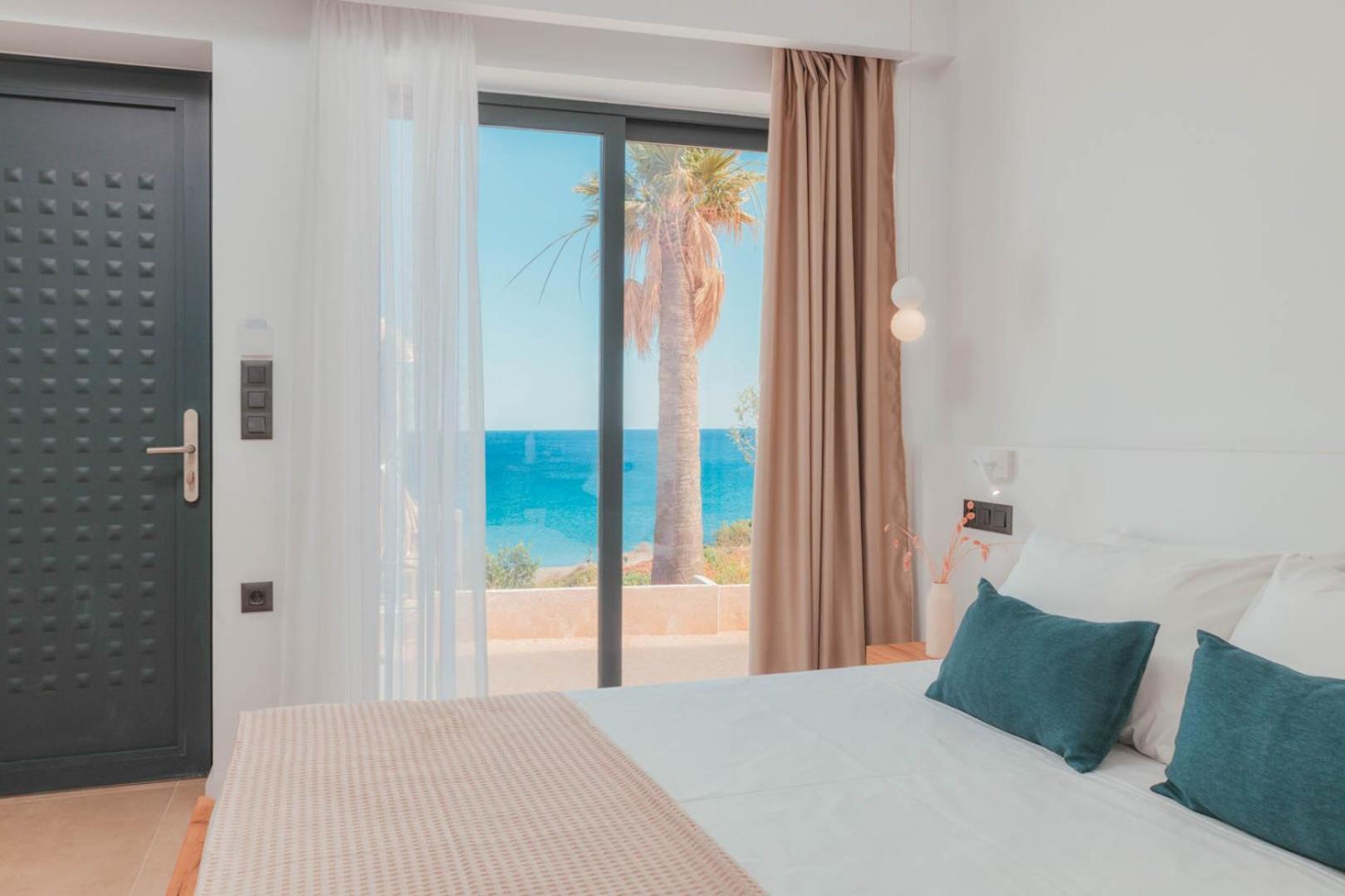 Plakakia Luxury *
