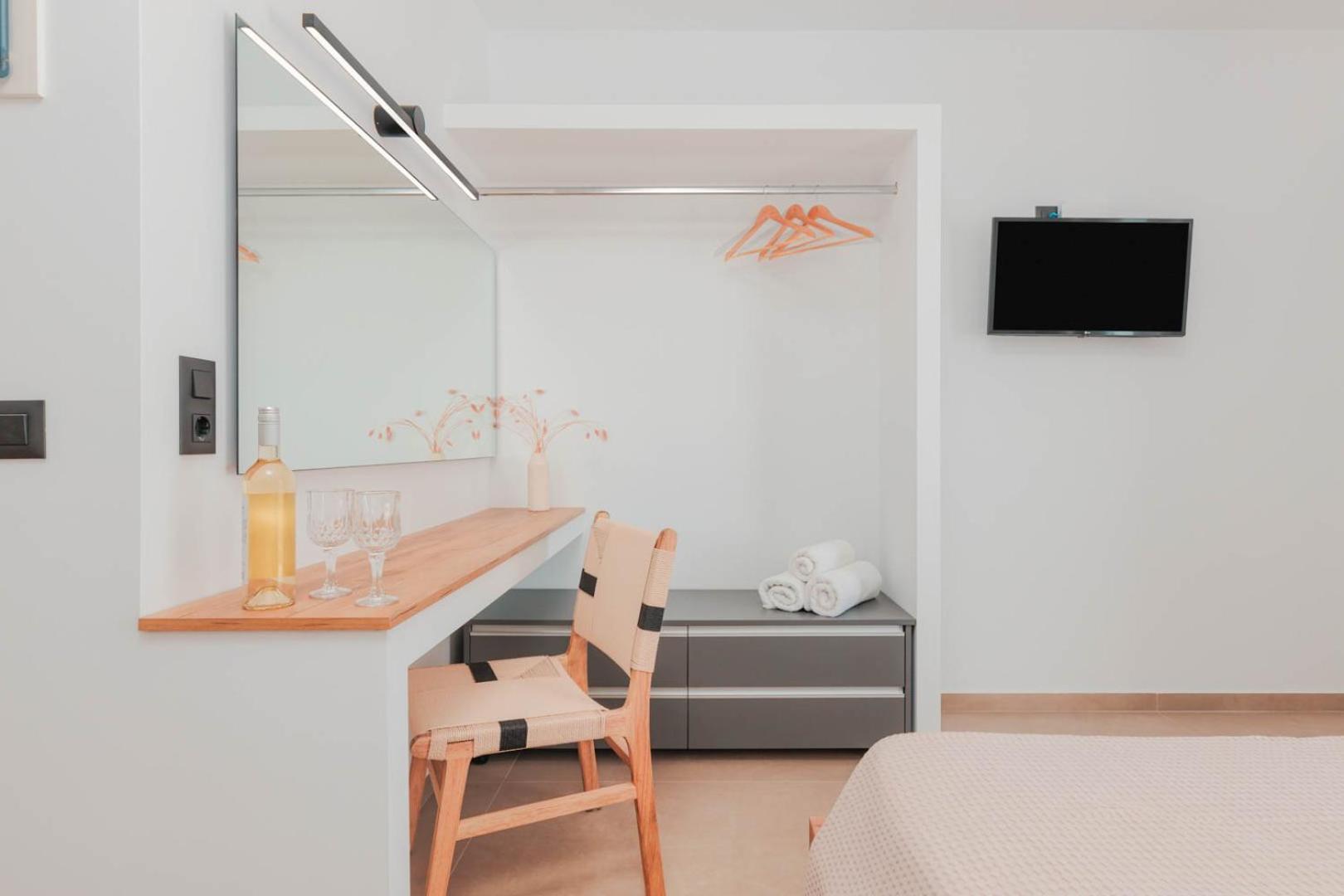 Plakakia Luxury Makry Gialos (Crete)