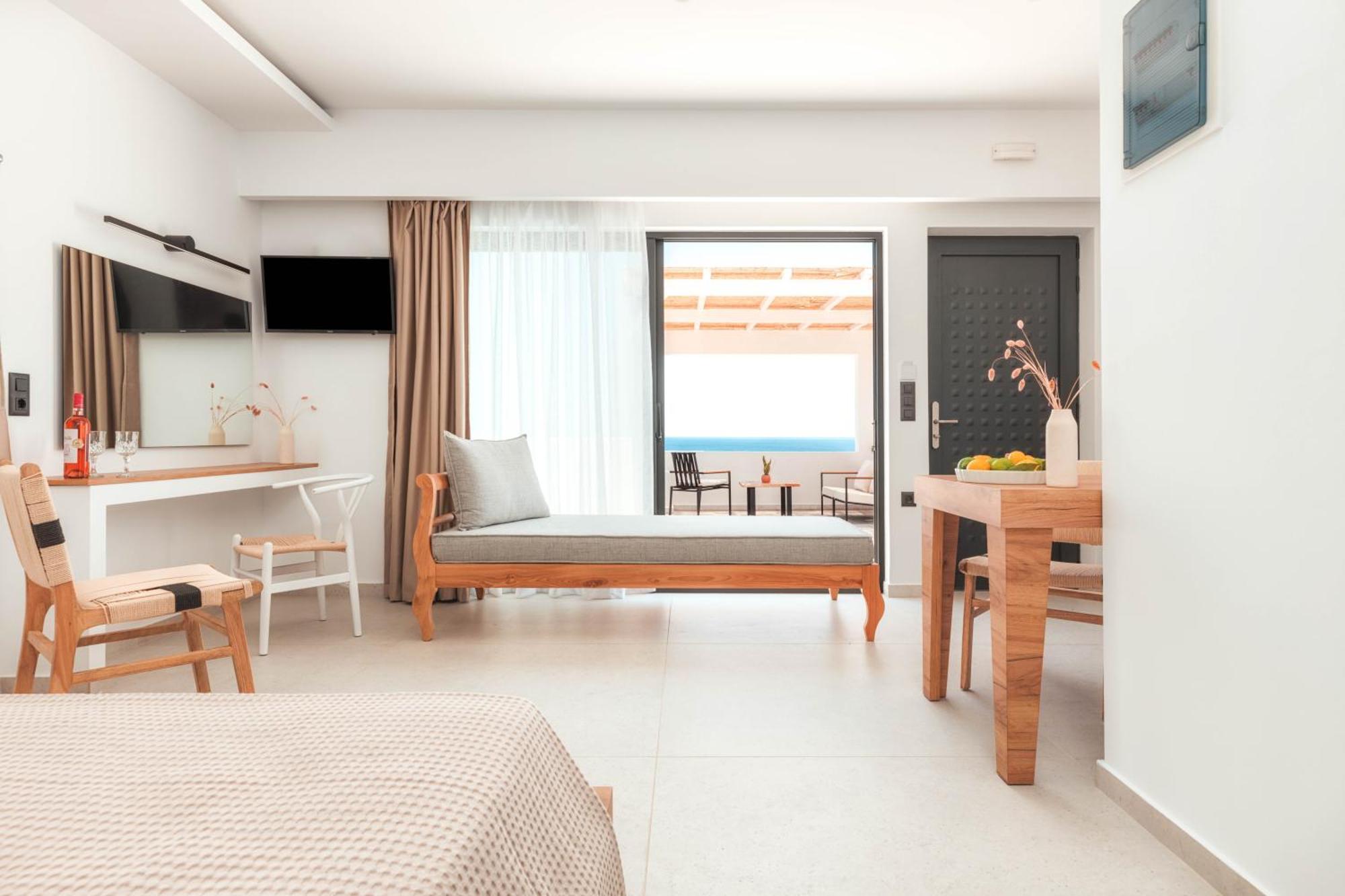 Plakakia Luxury Apartment Makry Gialos (Crete)