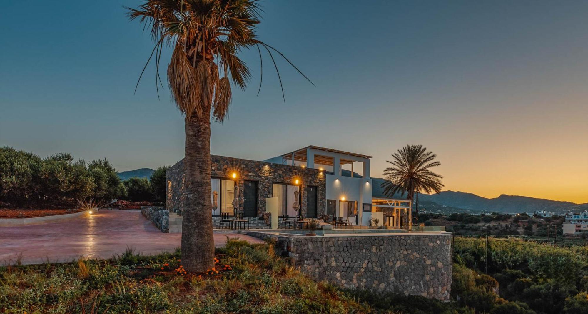 Plakakia Luxury Apartment Makry Gialos (Crete)