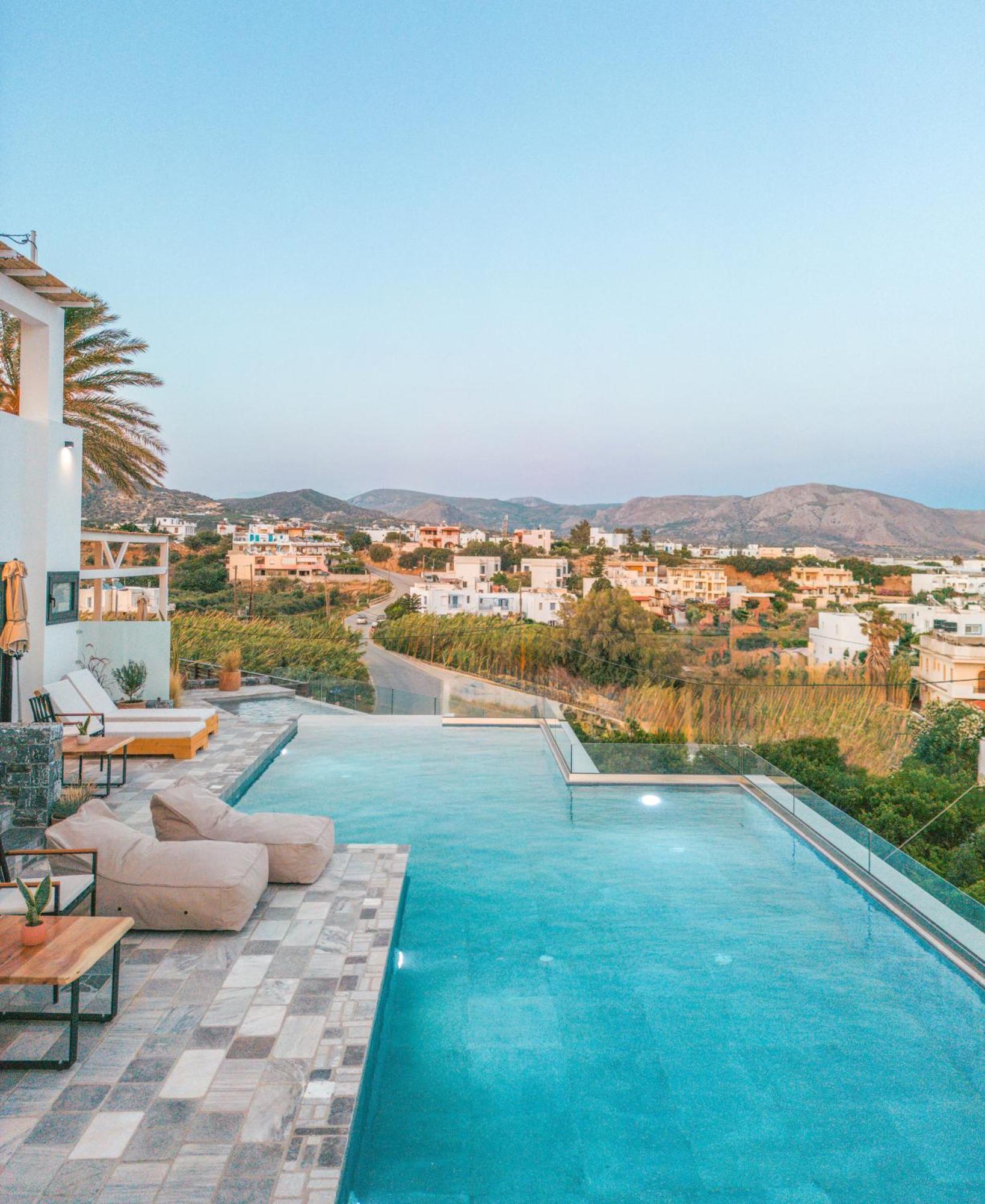 Plakakia Luxury Makry Gialos (Crete)